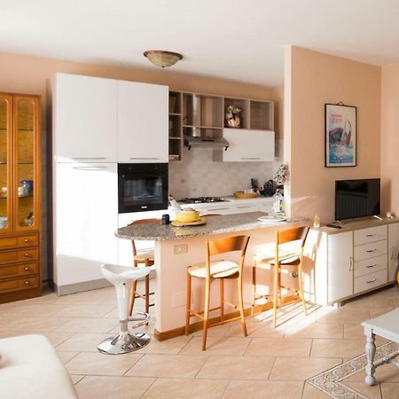 La Casa Di Cristina Apartment Arona Bagian luar foto
